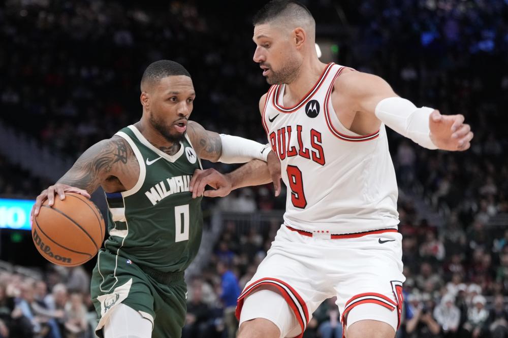 诺伊尔飞身 诺伊尔飞身